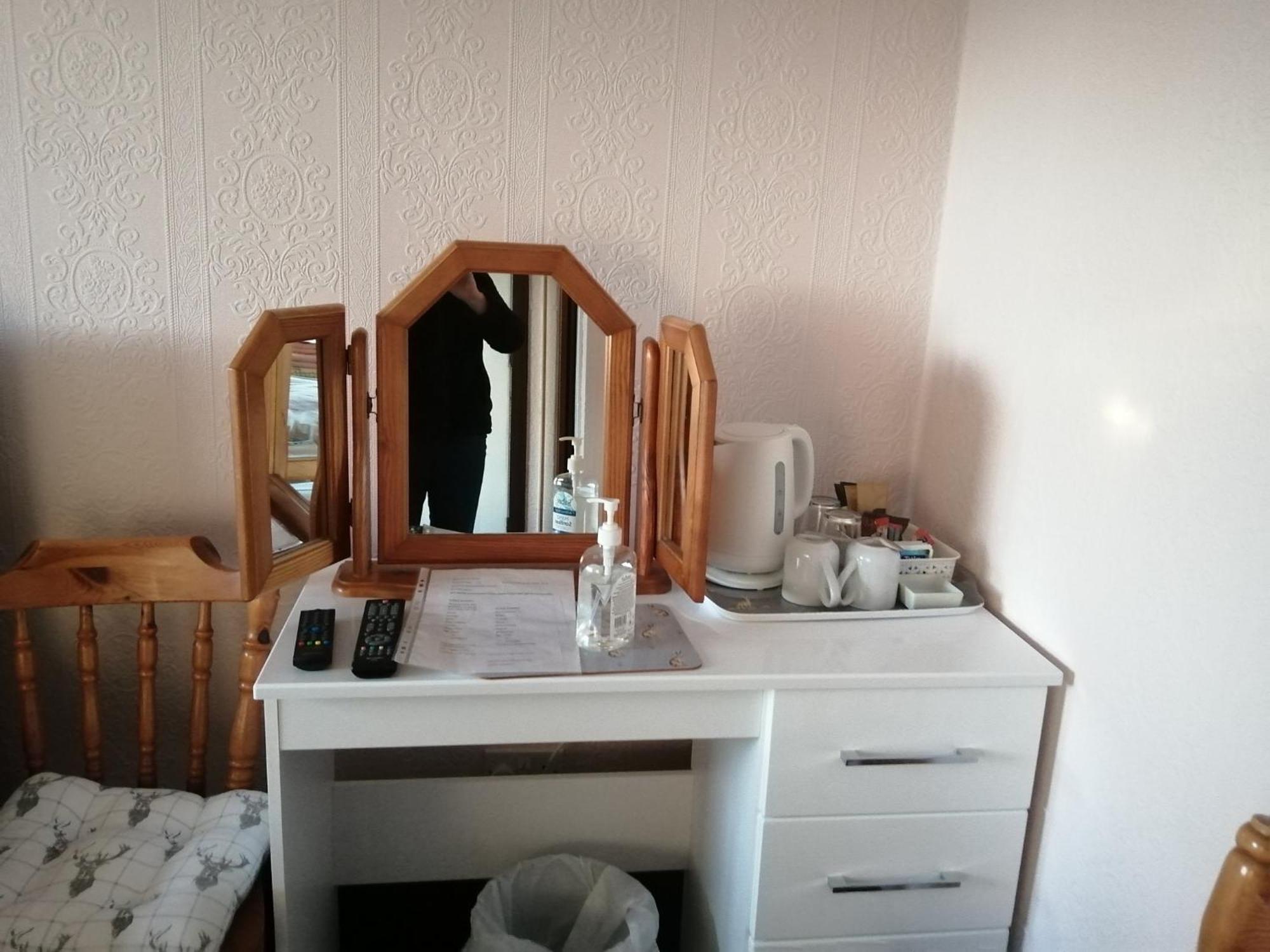 Celicall Ballater Room photo